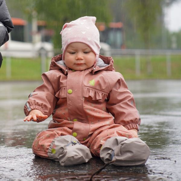 Hovedbilde Kattnakken - Babyregndress Pytt Sandeltre